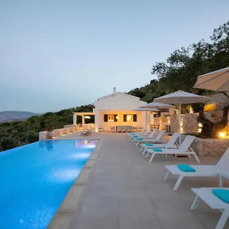 Beautiful New Overlooking The Beach!! Kalami (Corfu)
